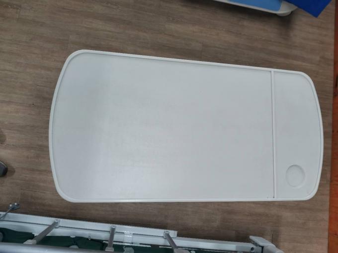 প্লাস্টিকের ডাইনিং টেবিল 90X34.5 সেন্টিমিটারের উপরে বেড টেবিলের উপরে শয্যা হাসপাতালের টেবিল 0